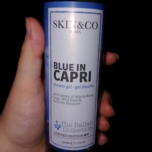 Blue In Capri shower gel